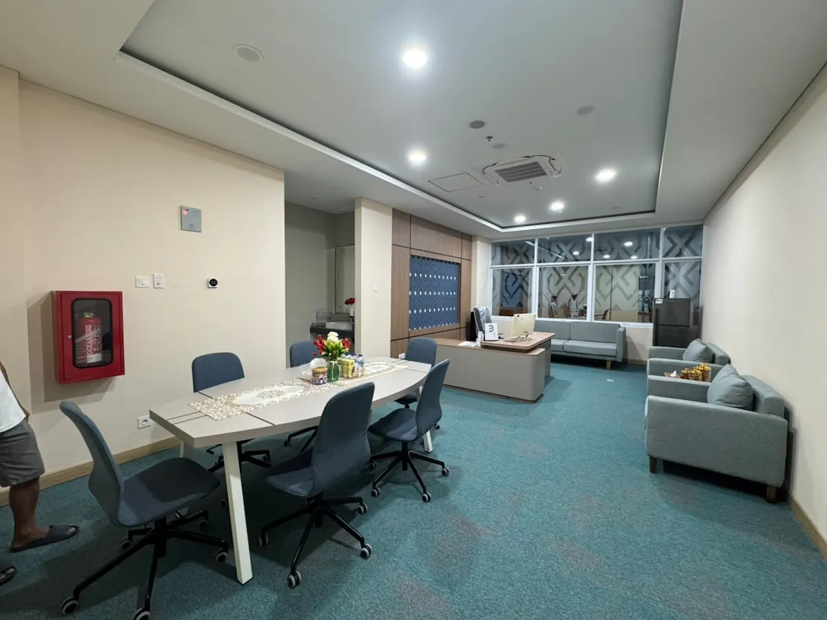 Proyek Kantin Kantor